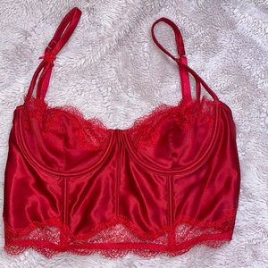 RED BRA LIKE LINGERIE